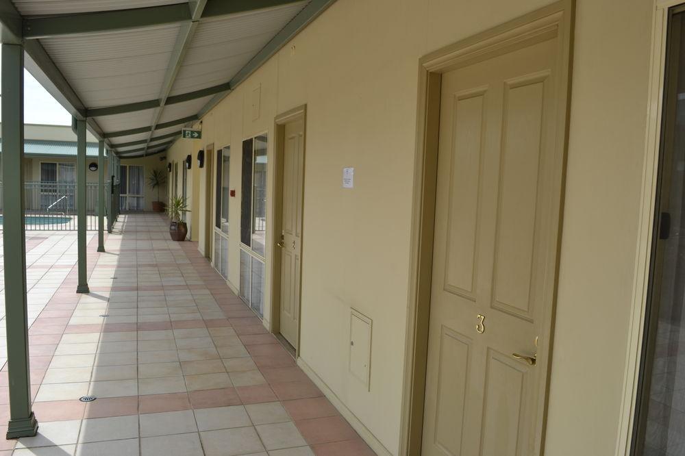 Best Western Crystal Inn Bendigo Exterior photo