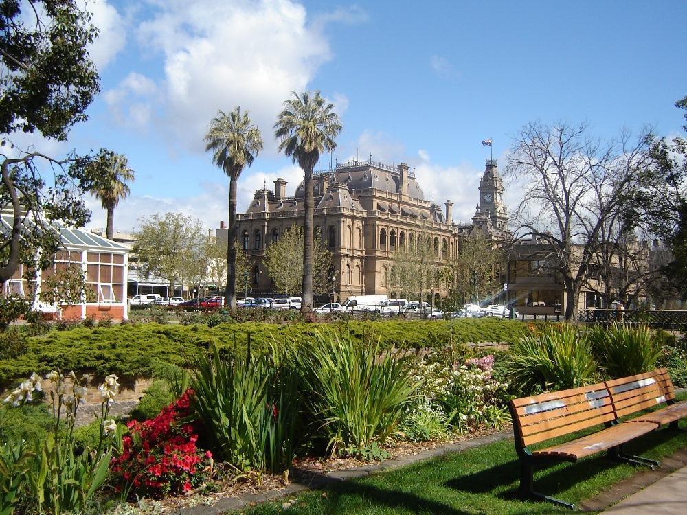 Best Western Crystal Inn Bendigo Exterior photo